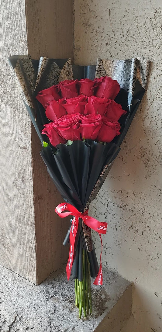 Flat Rose Bouquets by the dozen